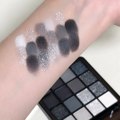 Black Swan 16-Color Eyeshadow Palette