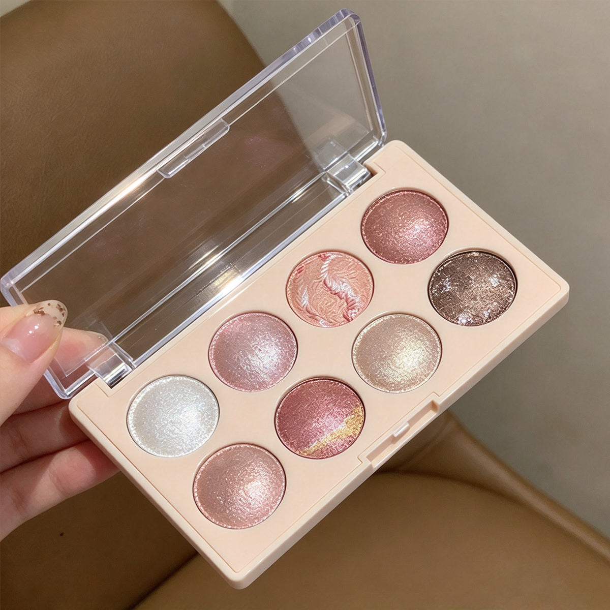 8-Color Eyeshadow Palette – Long-Lastin
